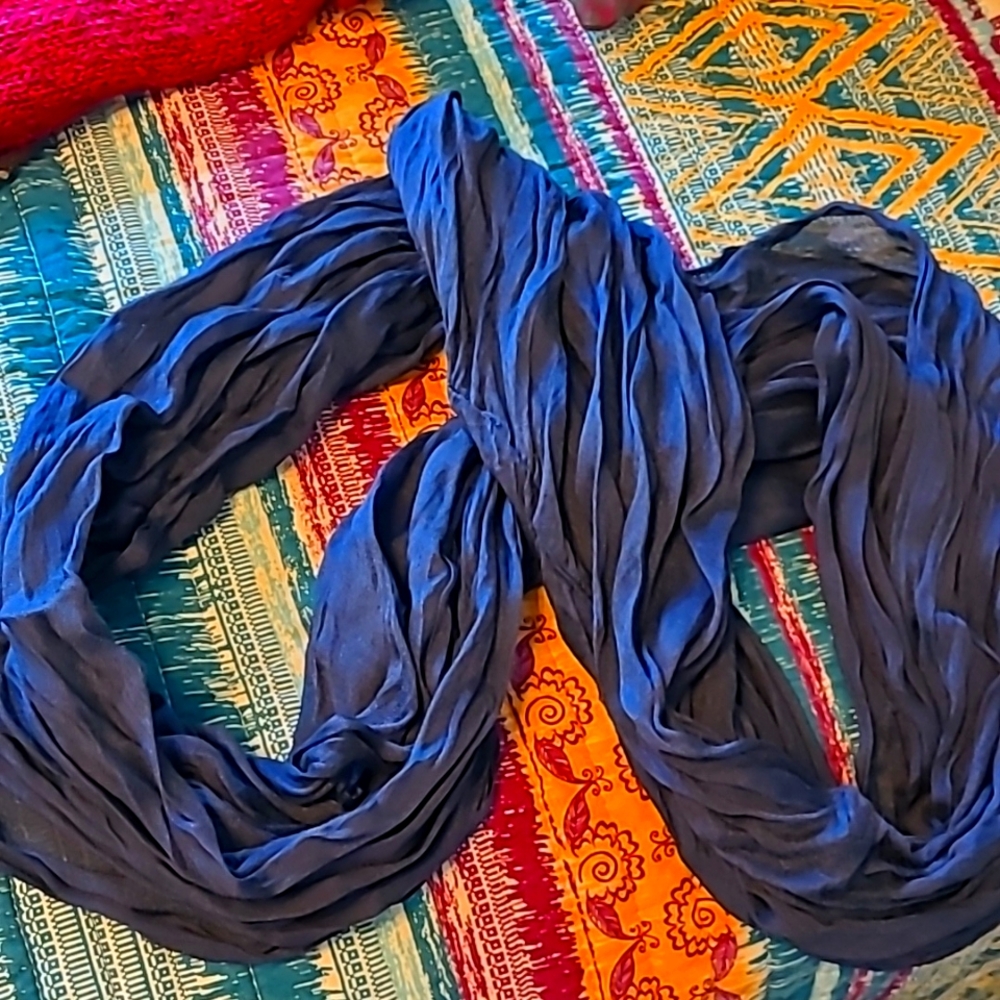 Infinity scarf